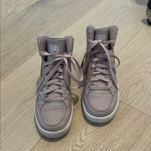 Air Force mid High-Top Sneakers in light pink, Mauveish color